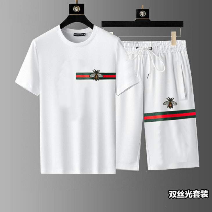 Picture of Gucci Shirt Pant Suits _SKUGucciM-3XL12yr0121562